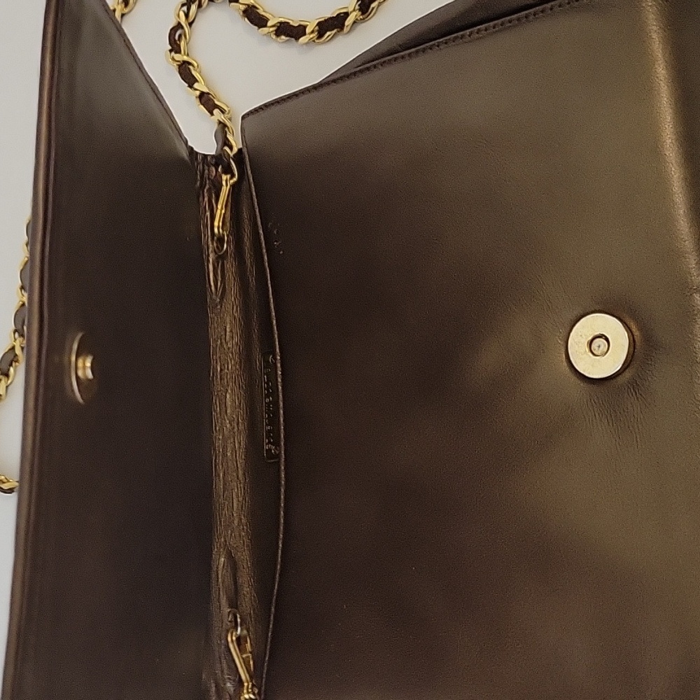 Stuart Weitzman Vintage Bronze Metallic Crossbody Envelope Clutch - Picture 6 of 14